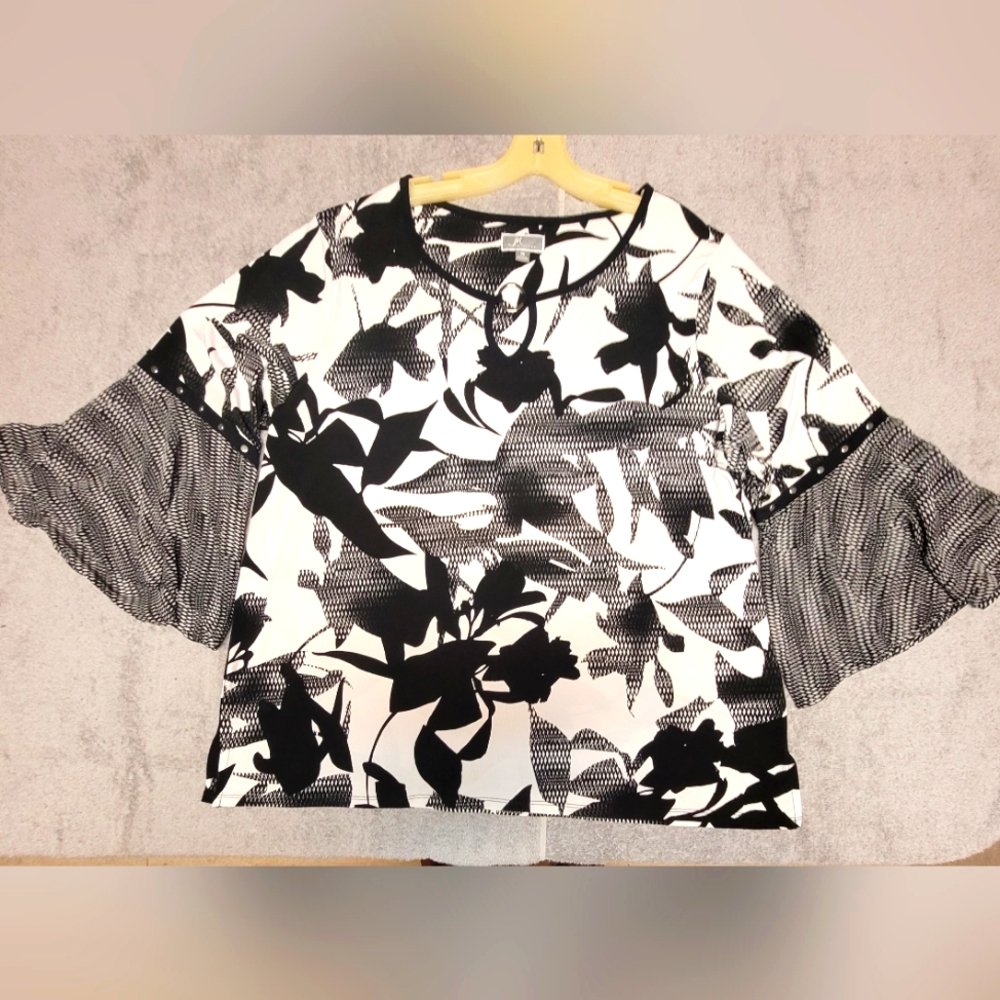 JM Collection Blouse Womens 3X Black & White Geometric Pattern Stretch P…